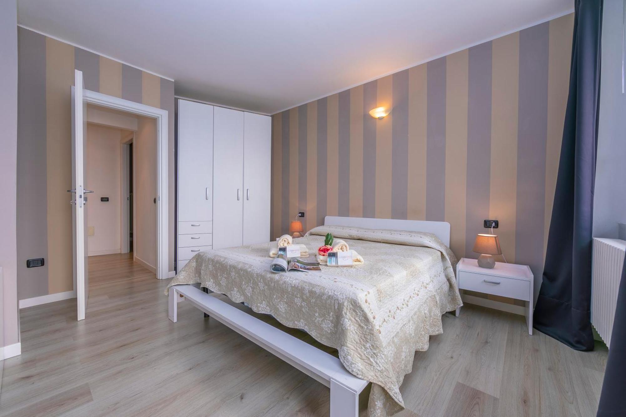 Menaggio Tosca Apartments Luaran gambar