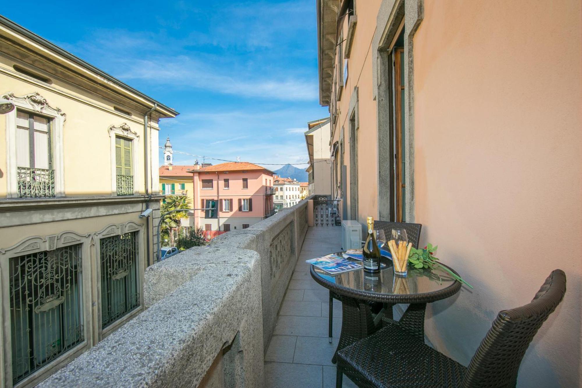 Menaggio Tosca Apartments Luaran gambar